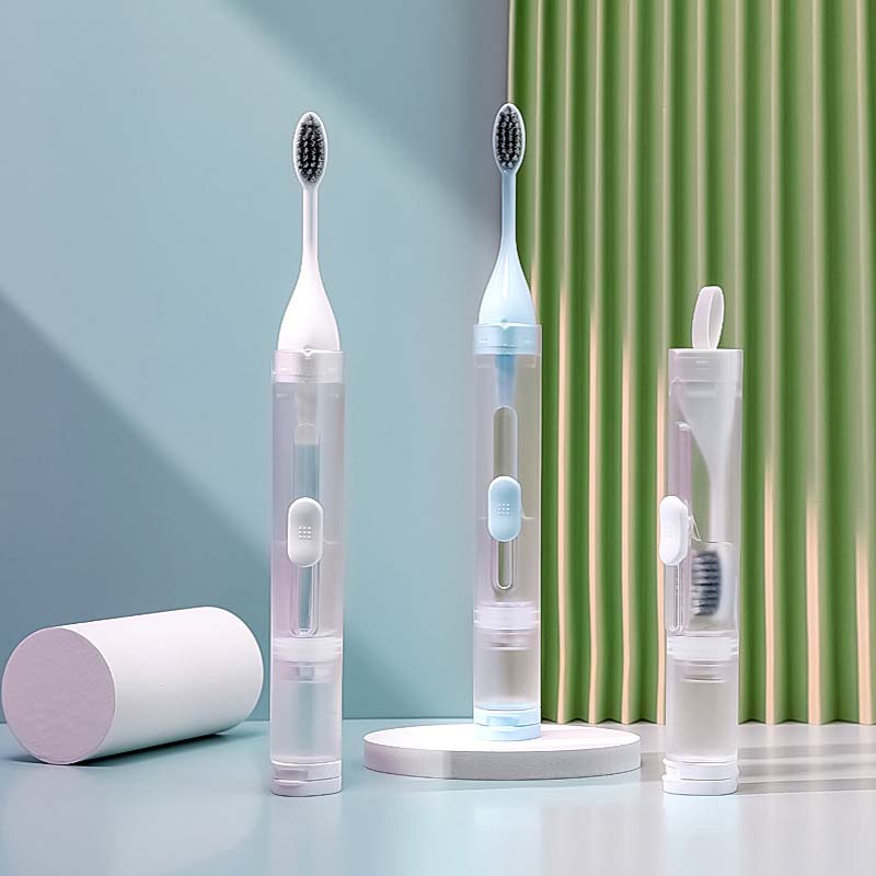 Blaudonau- 3-In-1 Travel Toothbrush