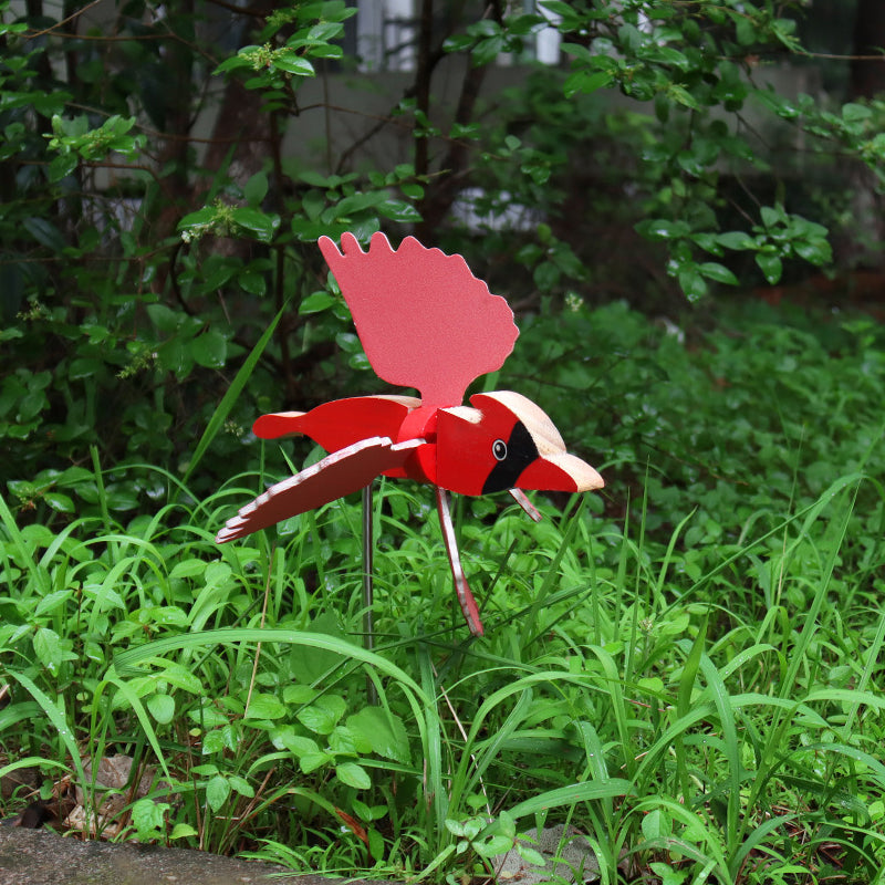 Blaudonau- Windmühle mit Möwe als Gartendekoration