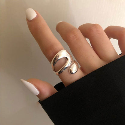 Blaudonau- Drop Hoop Ring Stil 1